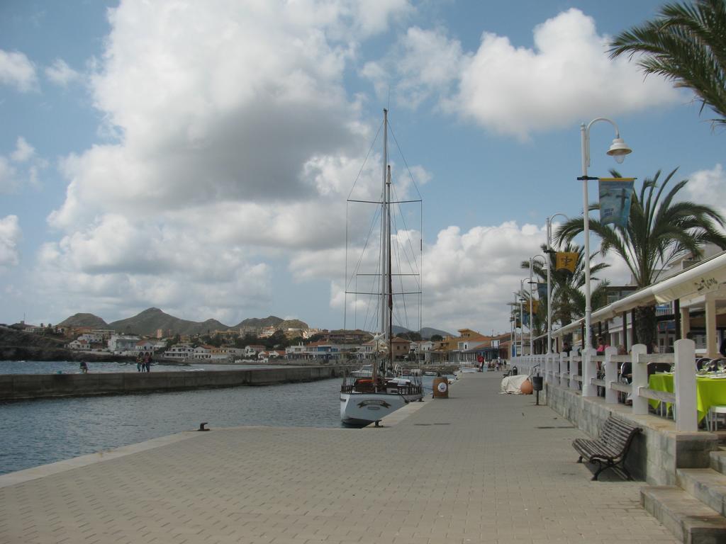 パロス岬Apartamento Cala Reonaアパートメント エクステリア 写真