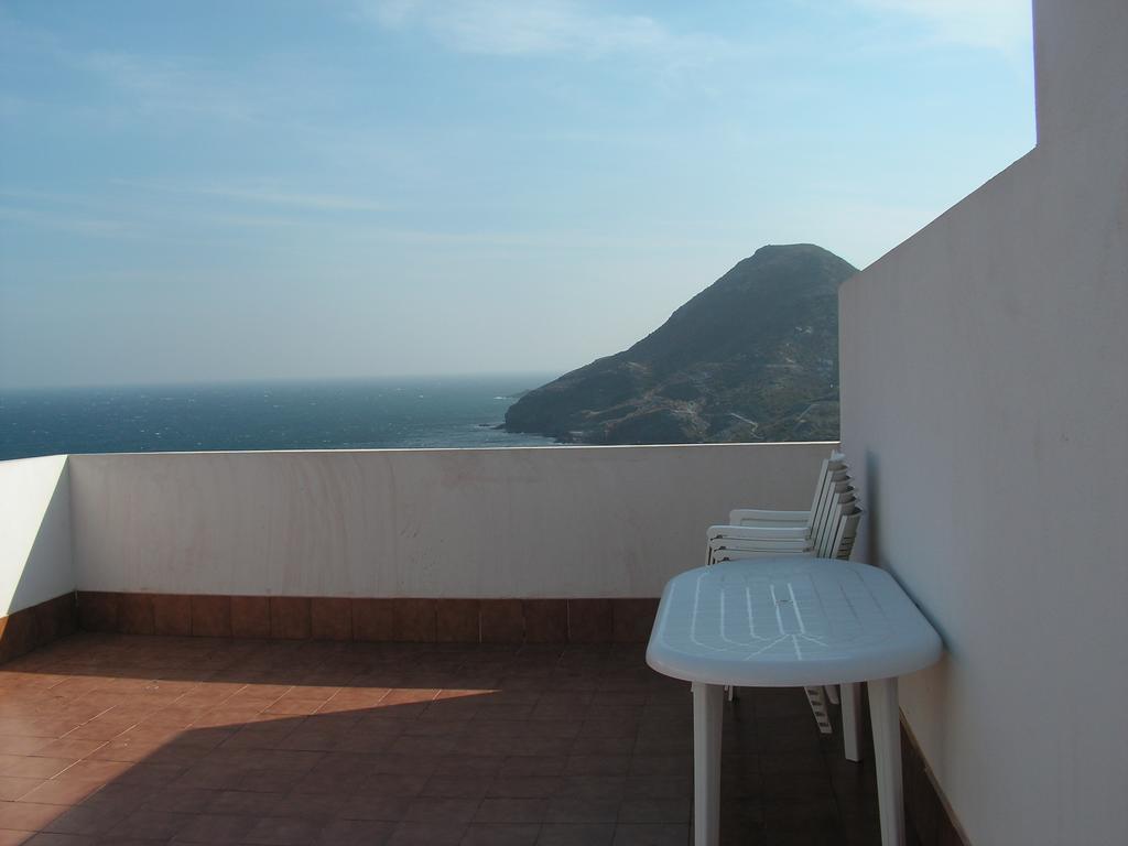 パロス岬Apartamento Cala Reonaアパートメント エクステリア 写真